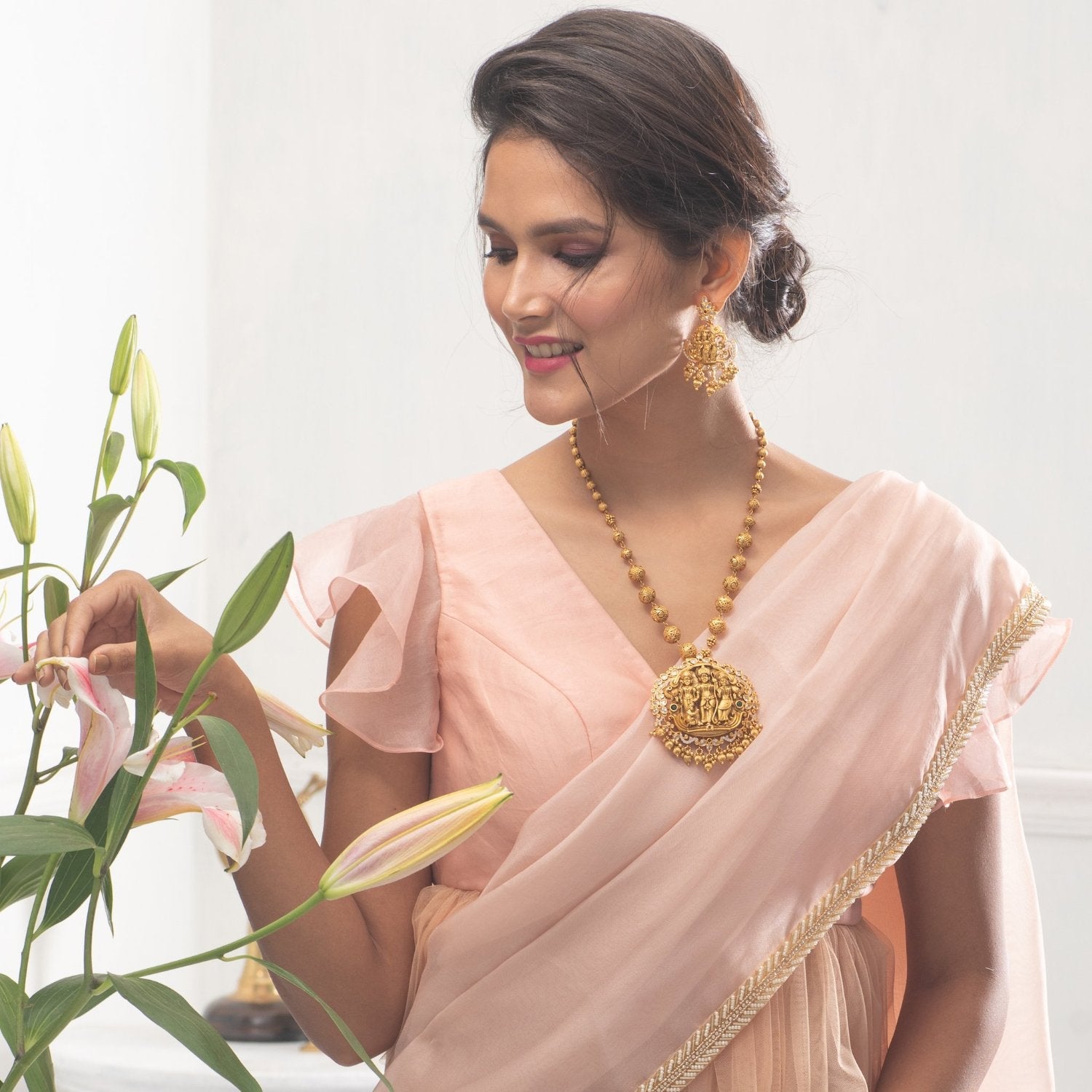 Ramaiya Antique Pendant Set