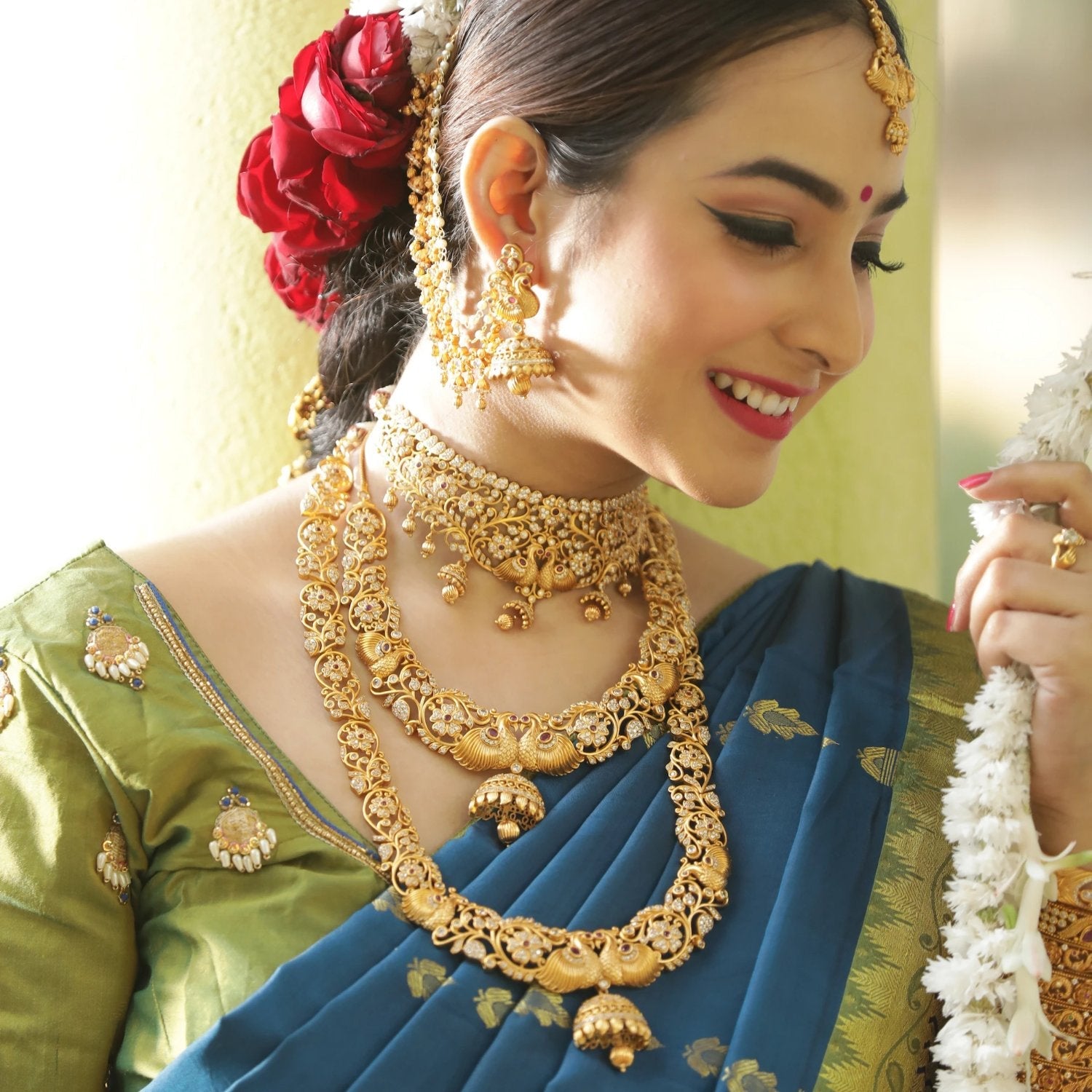 Malavika Antique Bridal Set