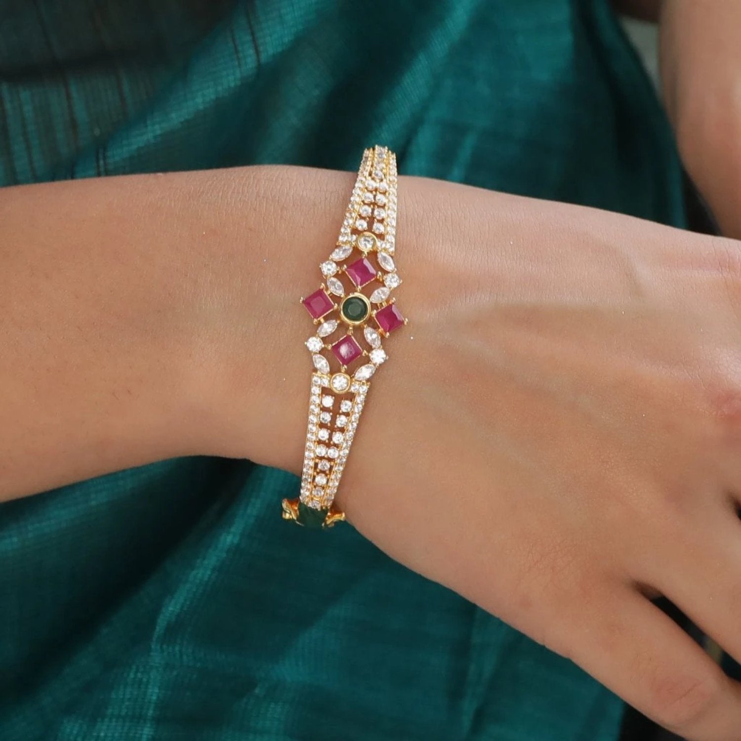 Buy Ruby Bracelets Online | BlueStone.com - India's #1 Online Jewellery  Brand
